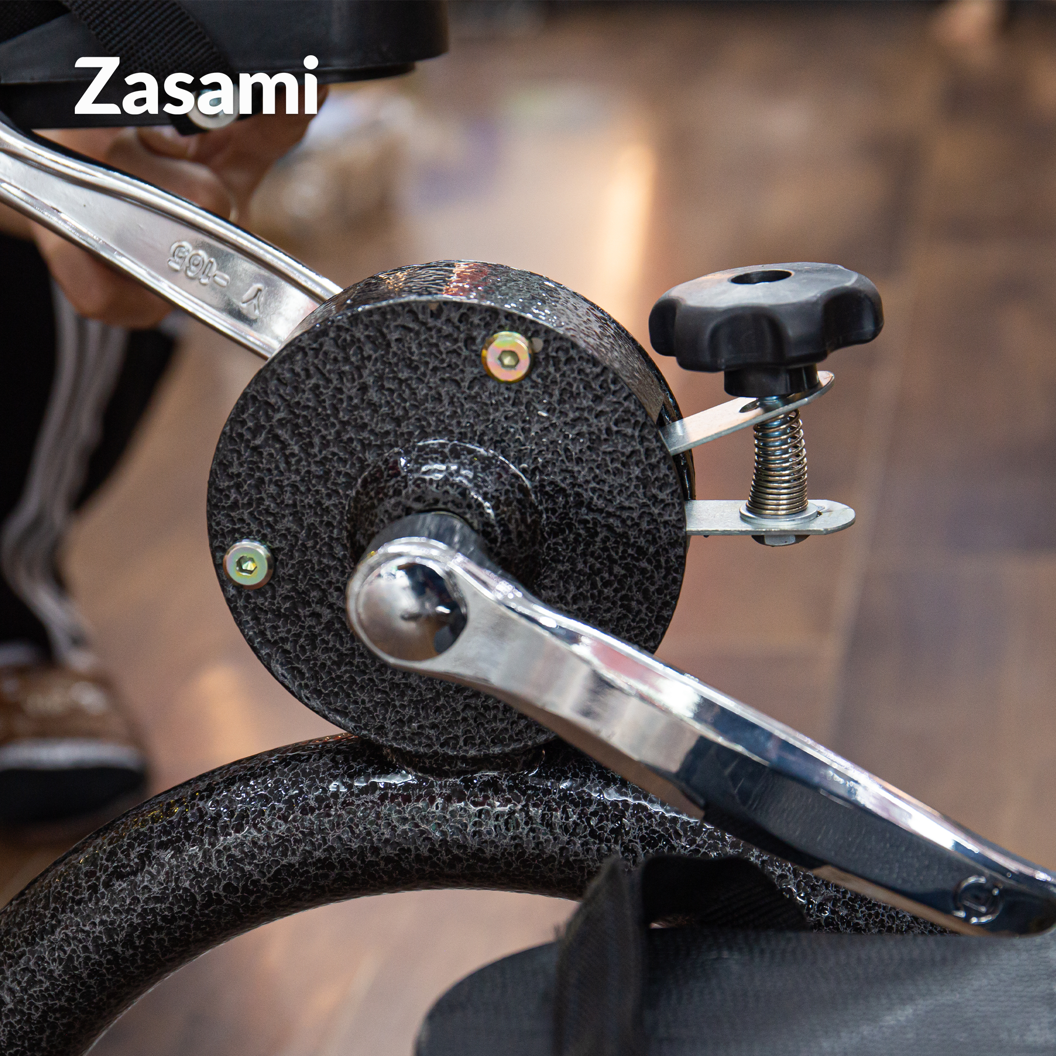 thiet-bi-phuc-hoi-chan-khang-luc-c101-den-7